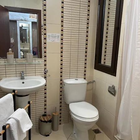 Appartement дизайнерско студио ,смокиня,созопол,5 звезден затворен комплекс,4 басейна,1ва линия море